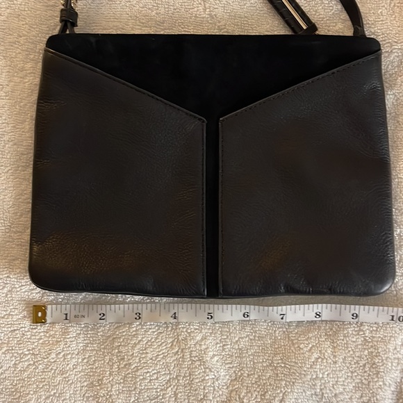 Stella & Dot- Covet- Genuine Leather/suede crossbody-black - Picture 8 of 9